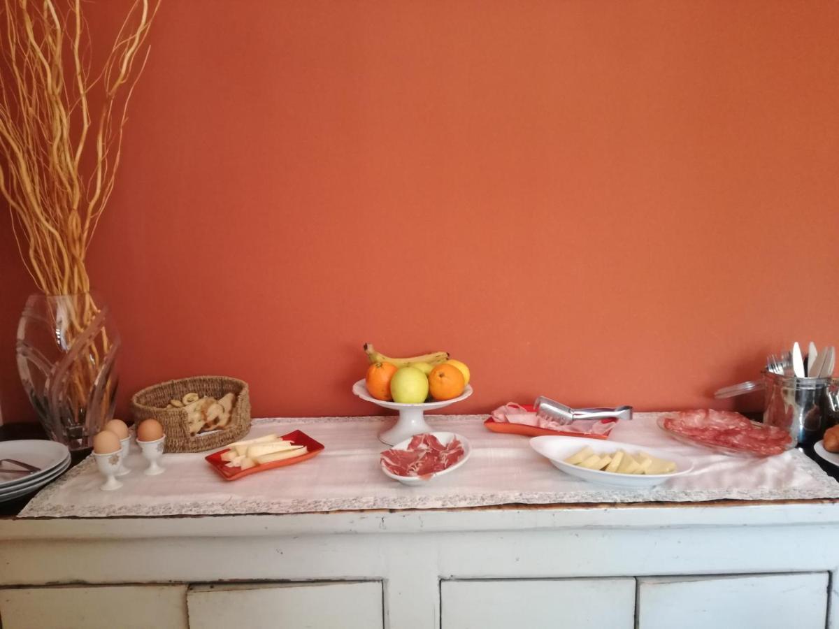 The Orange Groove Bed & Breakfast Bari Exterior photo